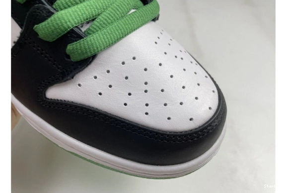 Low Nike Dunk Classic Green SB BQ6817-302 1117